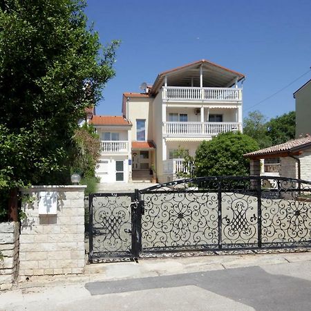 Apartments Domic Banjole Exterior foto